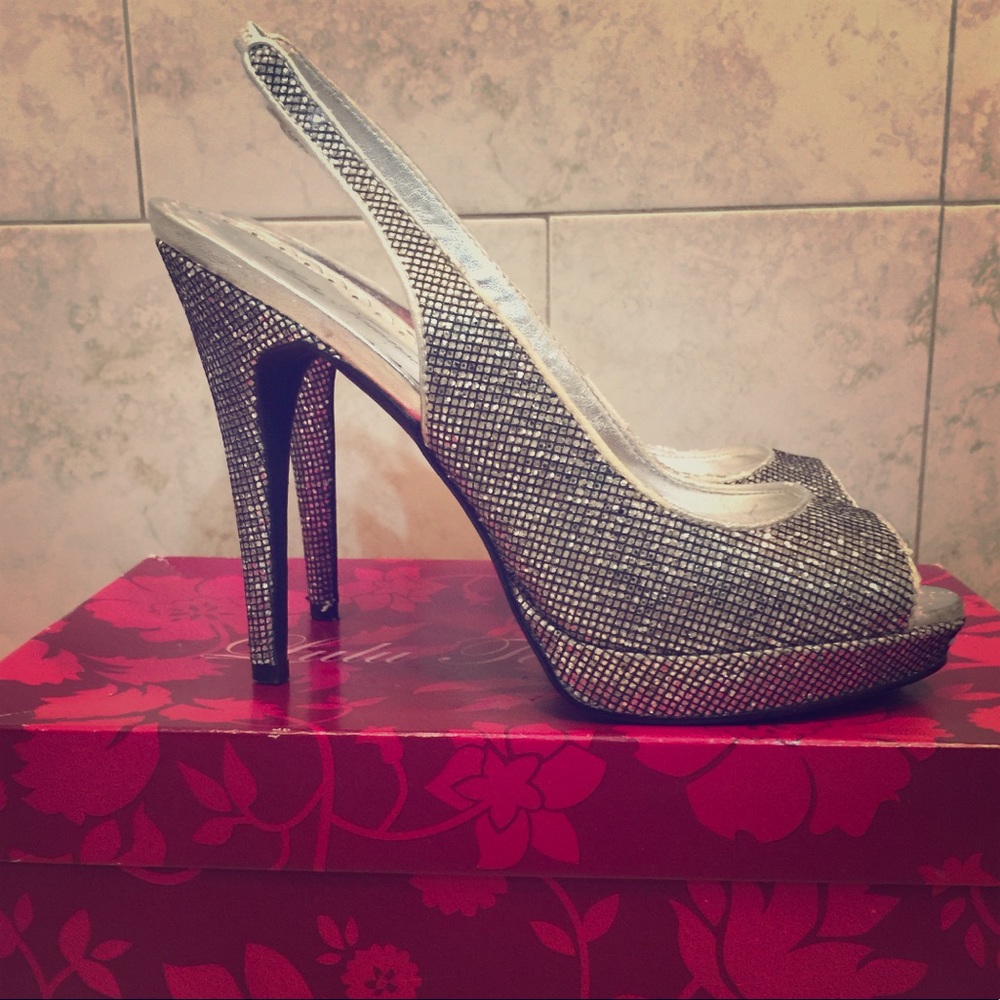 Lulu Townsend Pewter Glitter Slingback Pumps